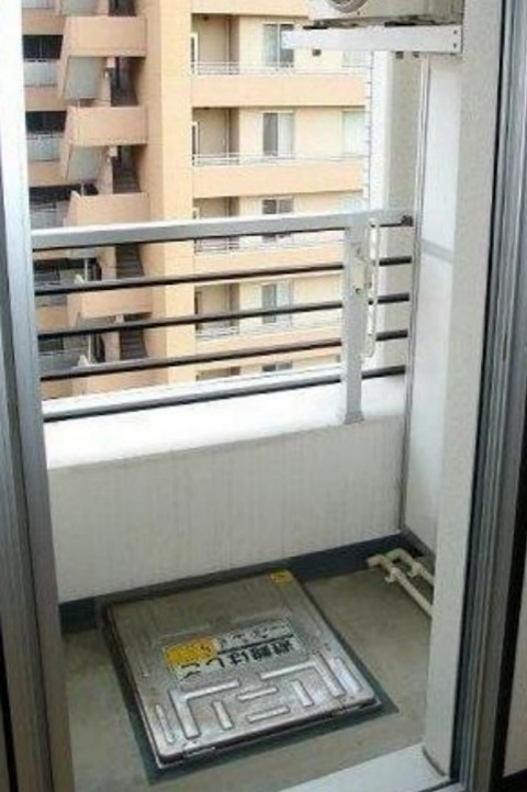 バルコニー