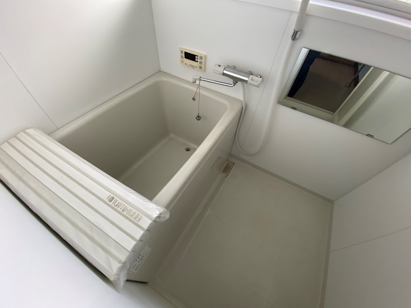 バス・シャワールーム　バスルーム