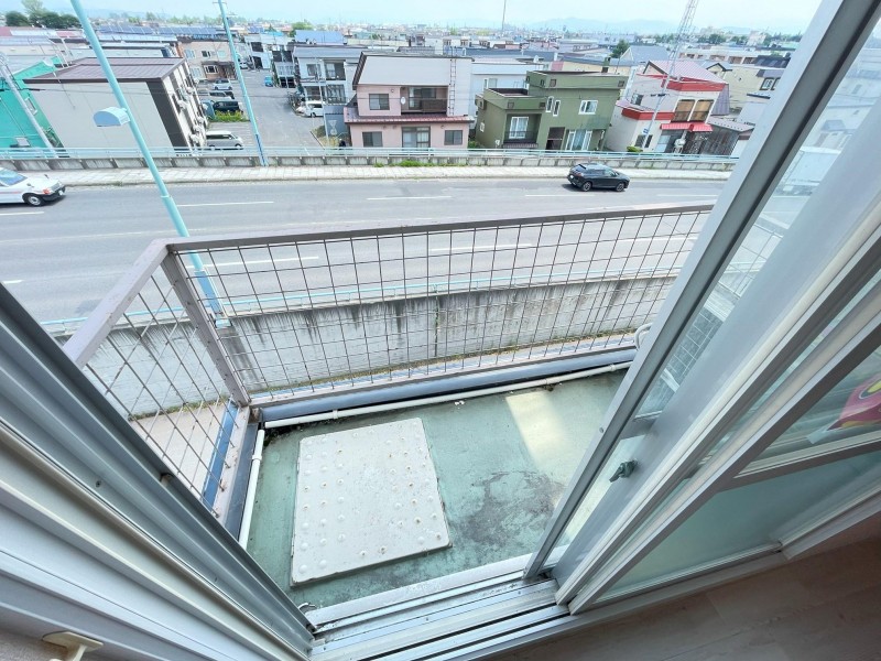 バルコニー　バルコニー