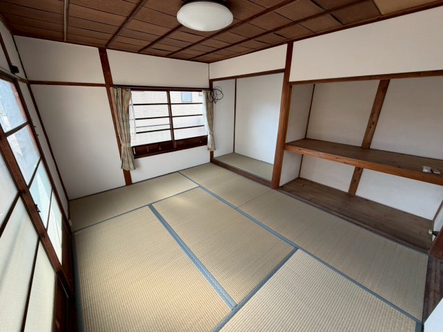 姫路市大塩町戸建の居間写真