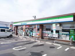コンビニ　ファミリーマート一宮木曽川七ノ通り店（コンビニ）まで992m