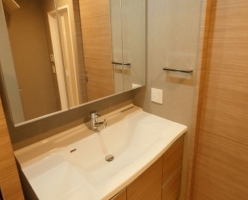 洗面設備　※別部屋の参考写真です。