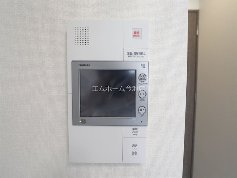 セキュリティ　TVモニター付インターホン