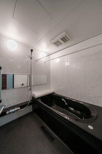 バス・シャワールーム　バスルーム