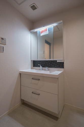 洗面設備　洗面化粧台