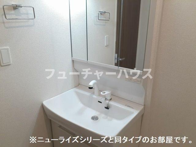 洗面設備　脱衣スペースもあります