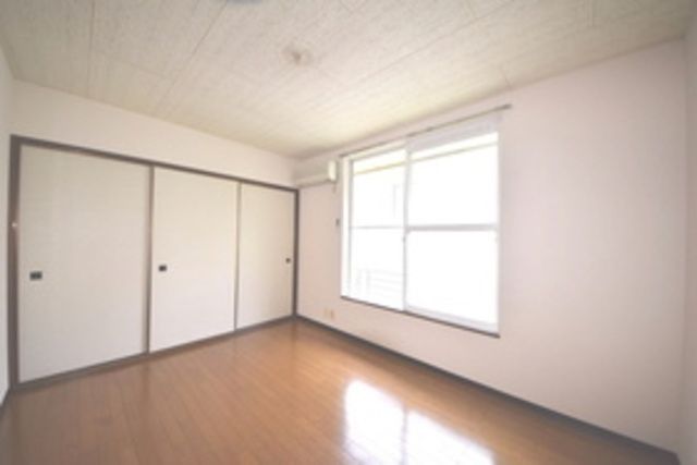 居室・リビング　★寝室★