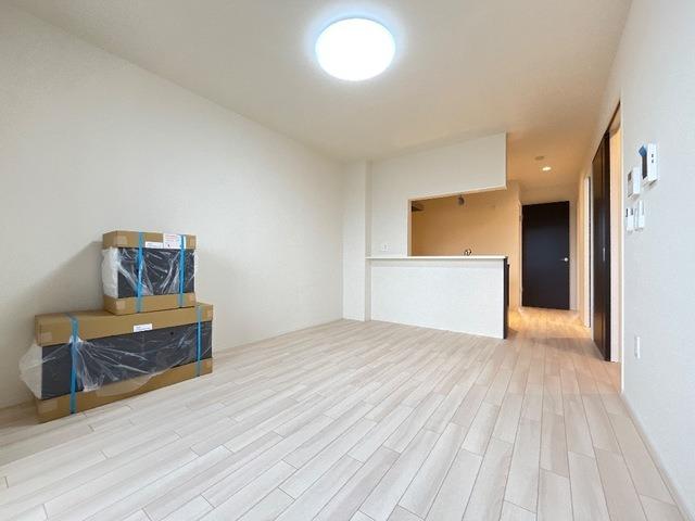 居室・リビング　※建築中のため、参考イメージです