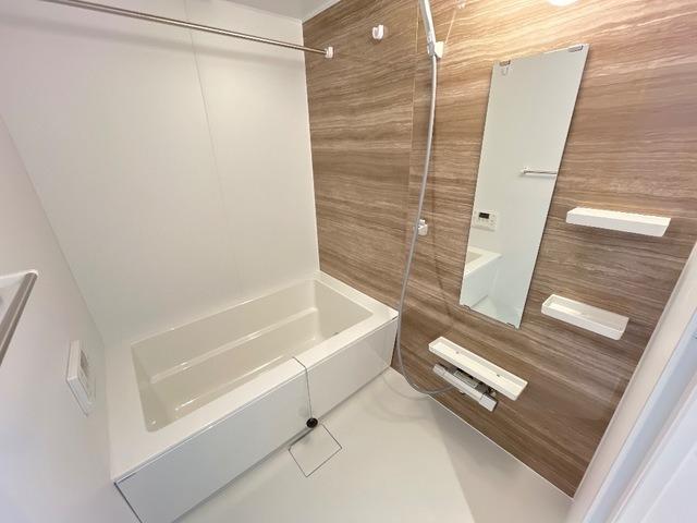 バス・シャワールーム　※建築中のため、参考イメージです