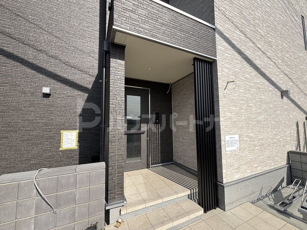 エントランス　エントランス