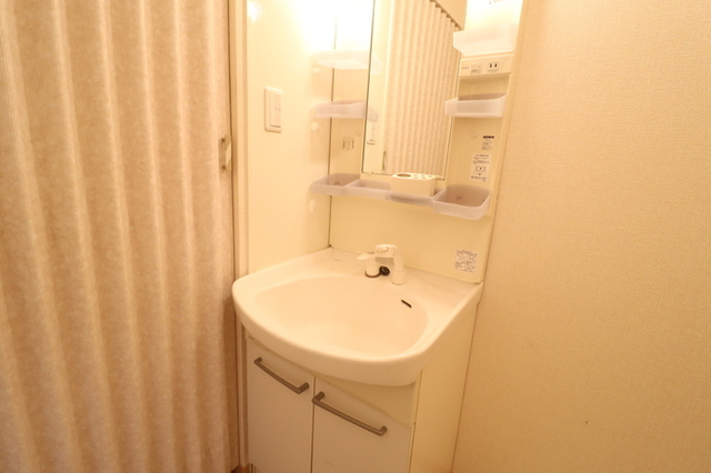 洗面設備　洗髪洗面化粧台