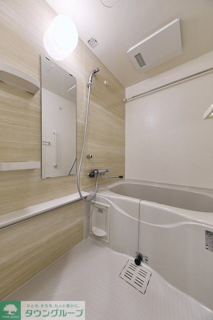 バス・シャワールーム　※写真は同タイプ住戸です。