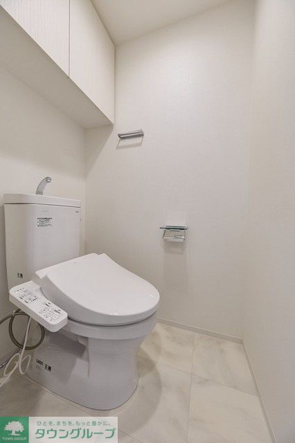 トイレ　※写真は同タイプ住戸です。