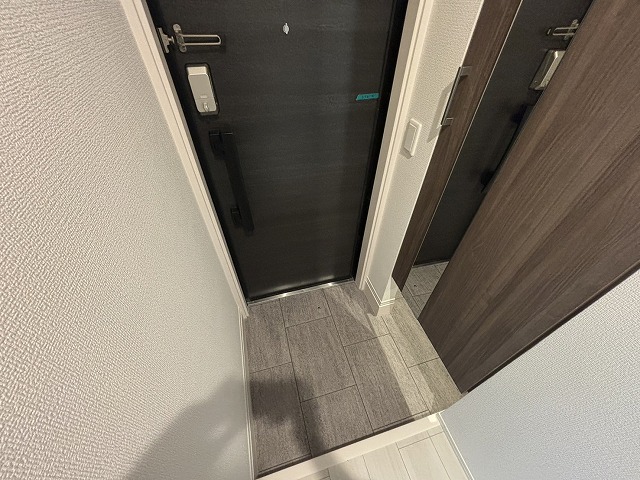 玄関　シンプルで使いやすい玄関です