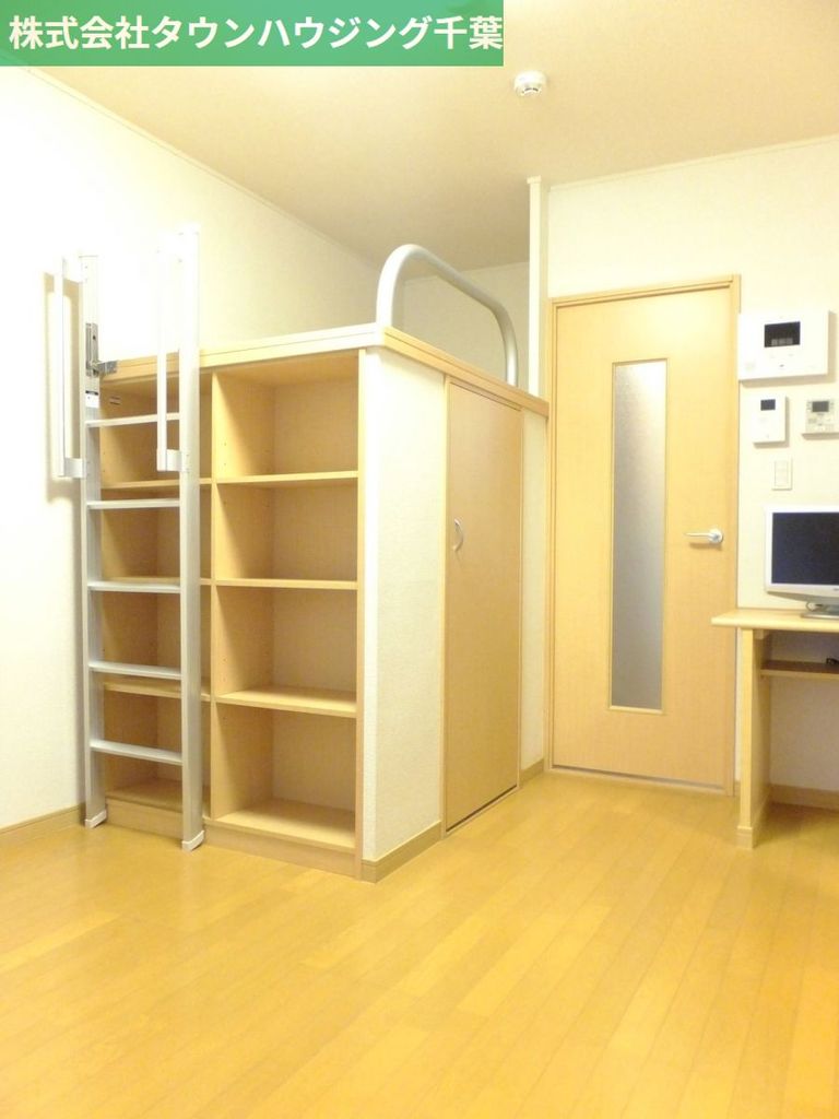 居室・リビング　1Ｆフローリング