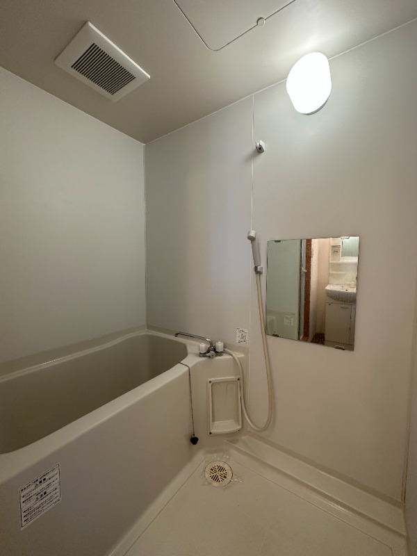 バス・シャワールーム　広いバス