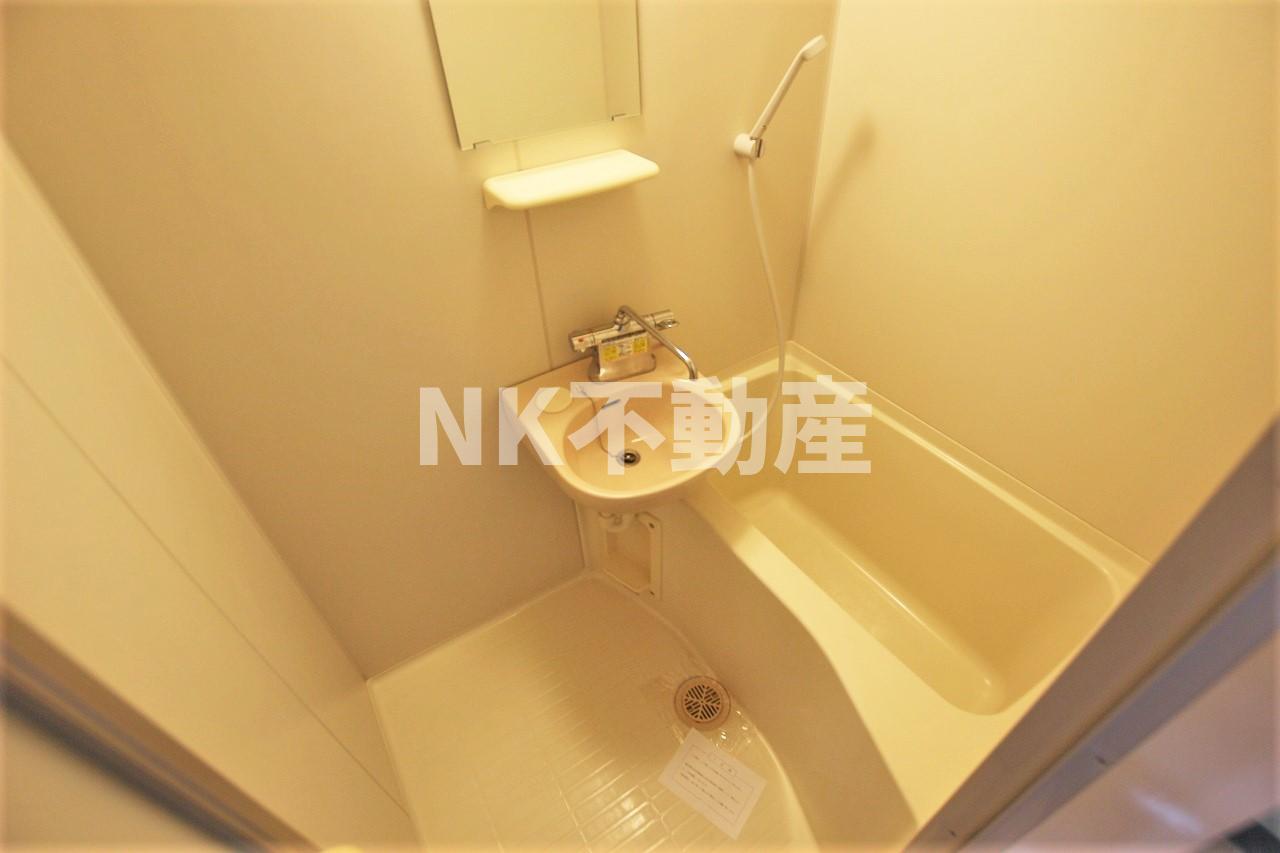 バス・シャワールーム　お風呂です