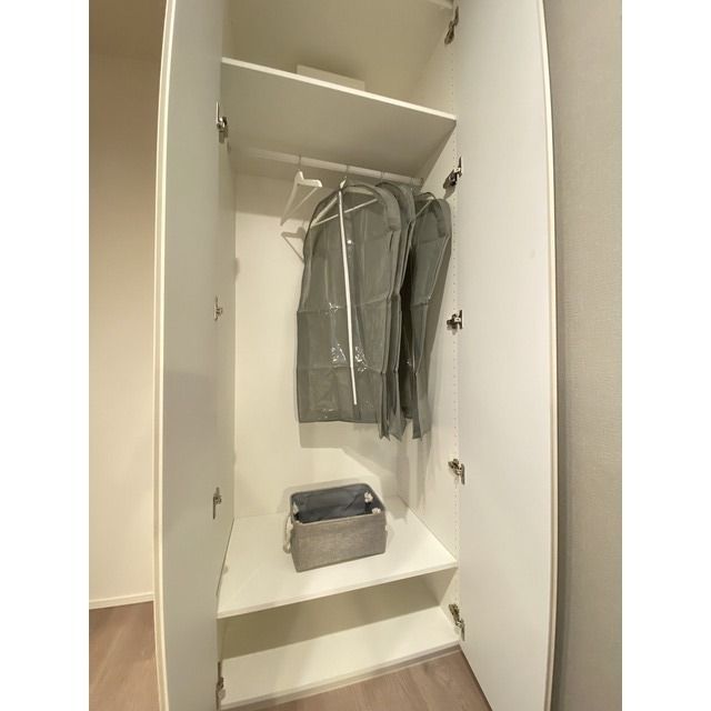 バルコニー　※家具・家電の備え付けはありません