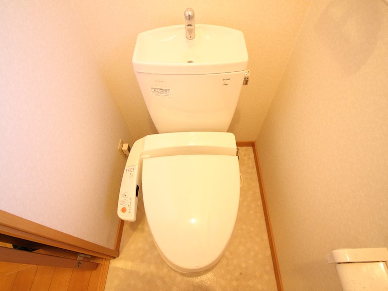 トイレ　別号室イメージ