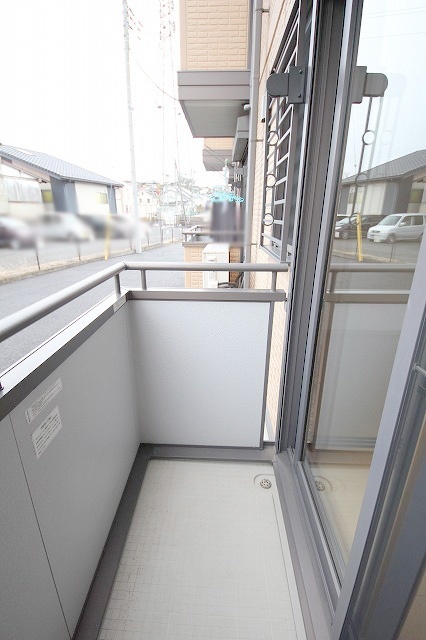 バルコニー　類似