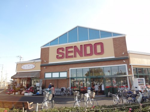 スーパー　（株）せんどう 八幡店（スーパー）まで1086m