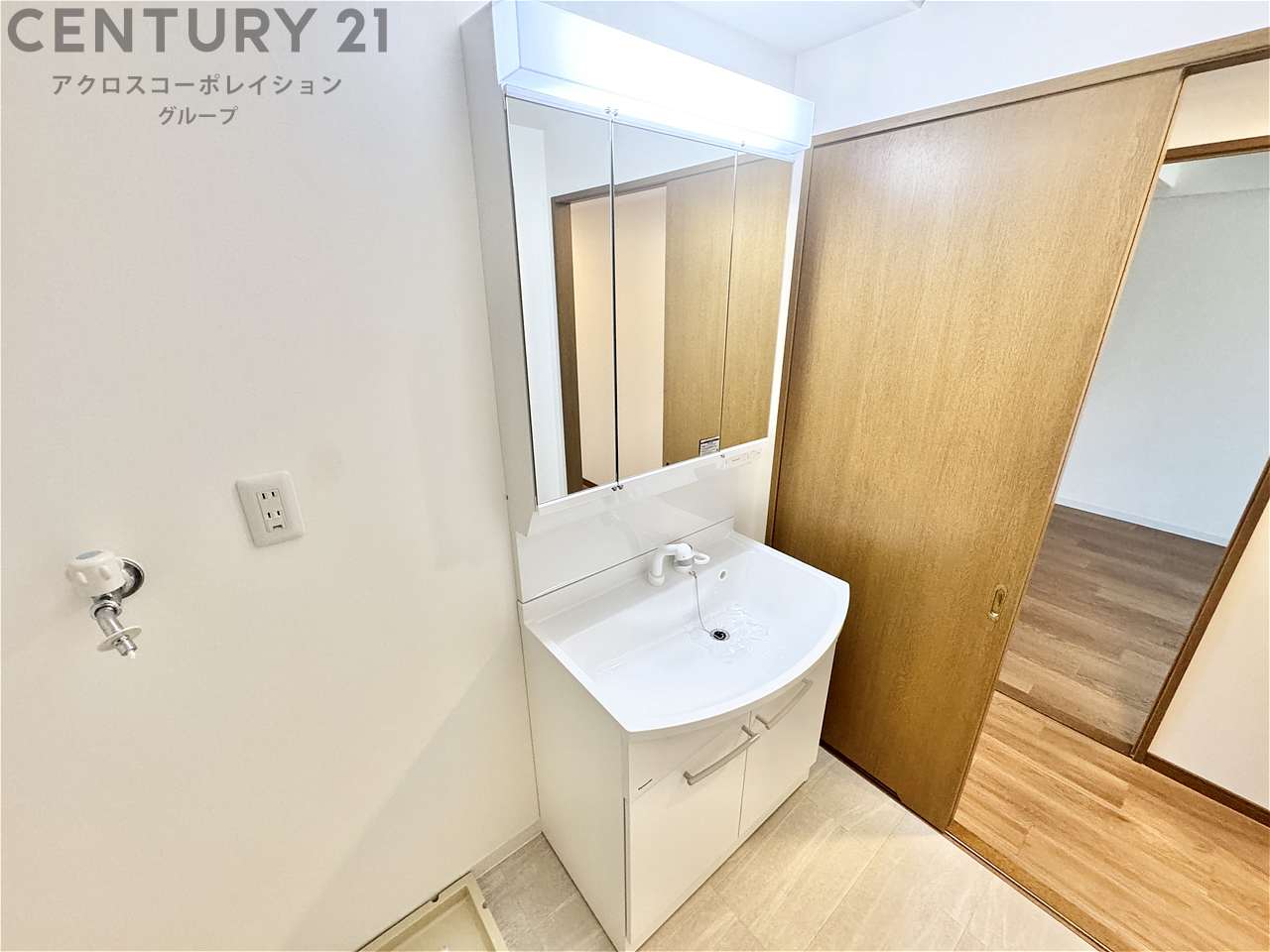 洗面設備　独立洗面化粧台付き☆