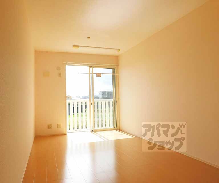 居室・リビング　広々しております