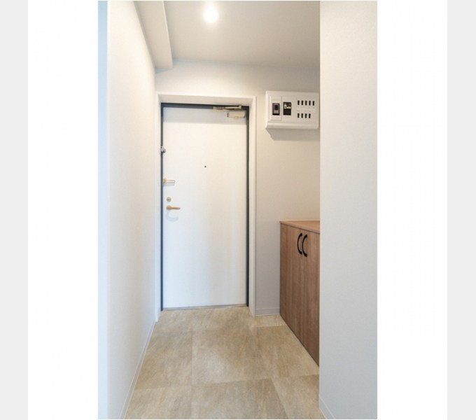 玄関　※参考写真※