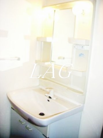 洗面設備　洗面台です。