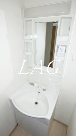 洗面設備　独立洗面台です。