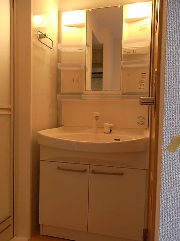 洗面設備　シャンプードレッサー