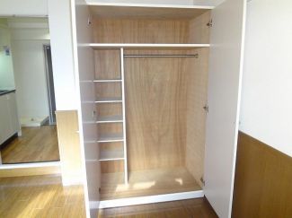 収納　居室内にあるクローゼットです。別部屋写真掲載