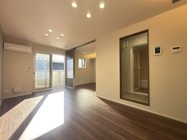 居室・リビング　リビング