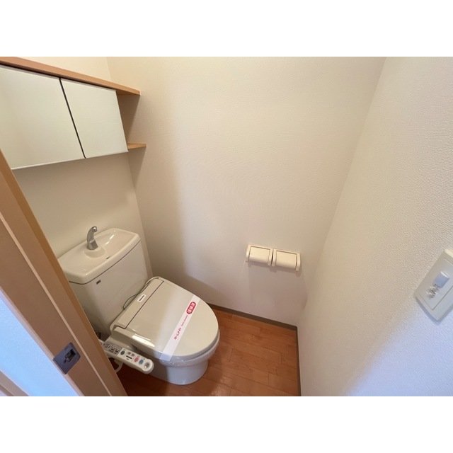 トイレ　イメージ