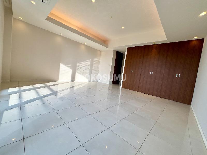 居室・リビング　無駄のない美しさと、暮らしやすさを追求したこだわりの住空間。