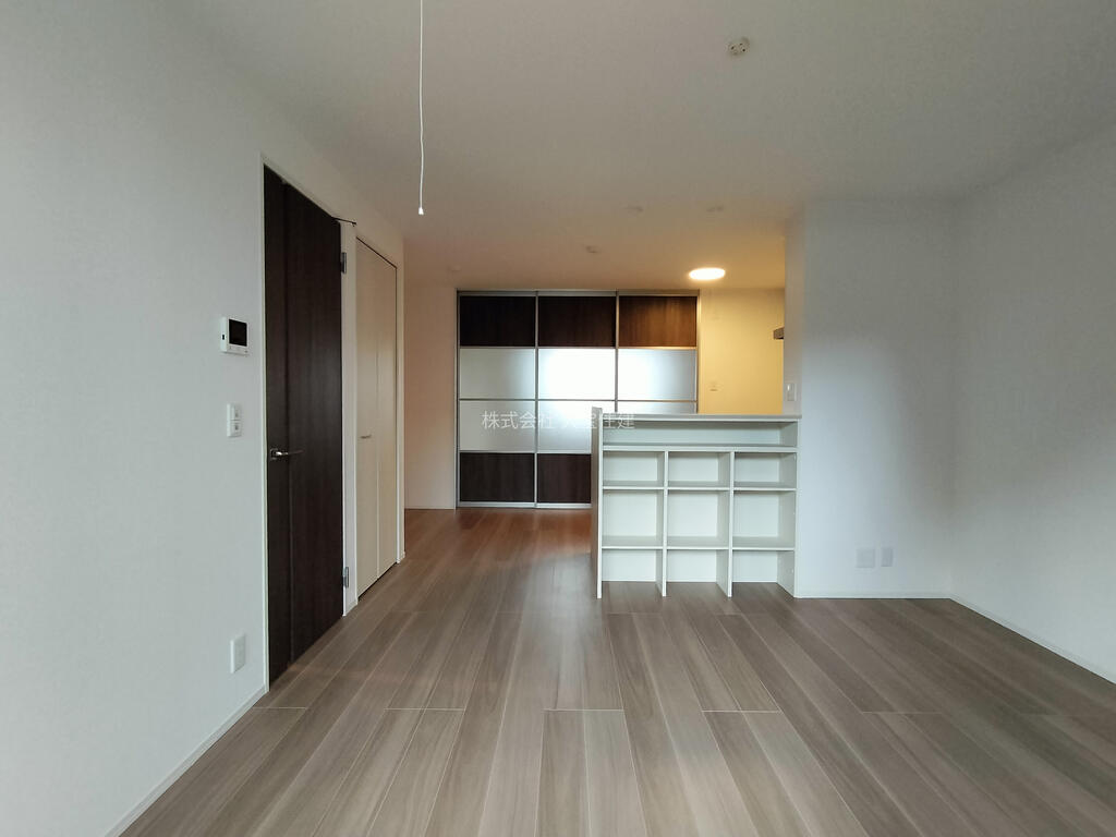 居室・リビング　※同物件・同間取り参考写真