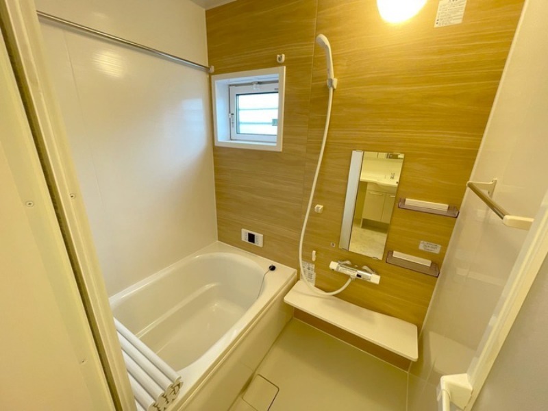 バス・シャワールーム　図面と現状に相違がある場合には現状を優先