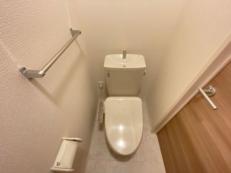 トイレ　図面と現状に相違がある場合には現状を優先