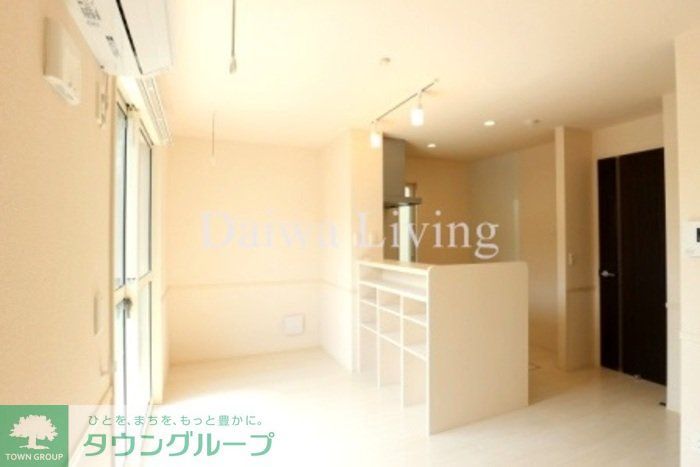 居室・リビング　※別号室参考写真です