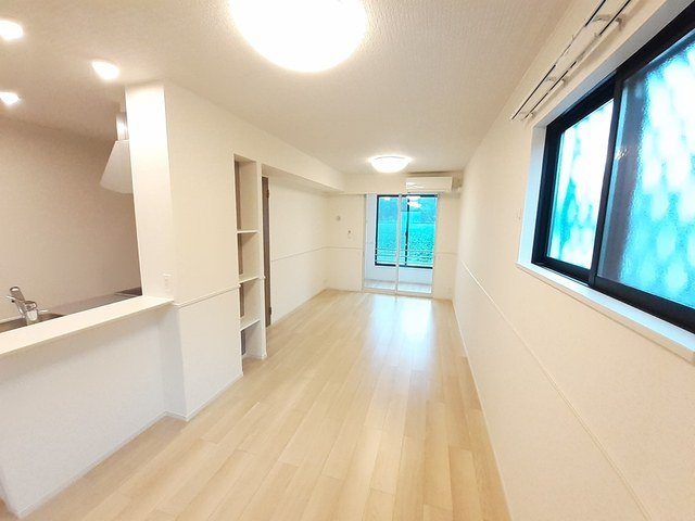 居室・リビング　居間です