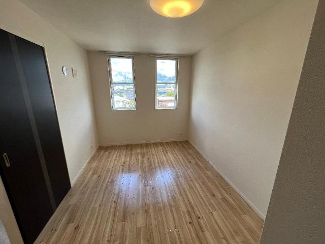 その他部屋・スペース　南側洋室