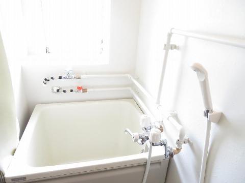 バス・シャワールーム　バス（イメージ）