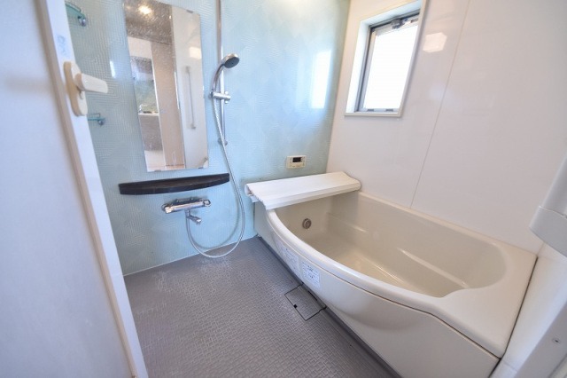 バス・シャワールーム　別号室