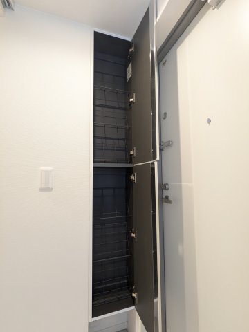 収納　たっぷりとした収納スペースです