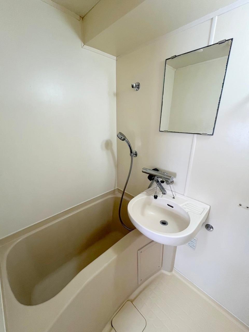 バス・シャワールーム　バスルーム混合栓も使いやすいです