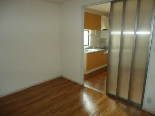 その他部屋・スペース　明るい色調の室内です