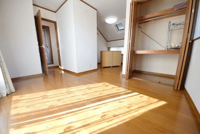 居室・リビング　★日当たりの良いリビングです★