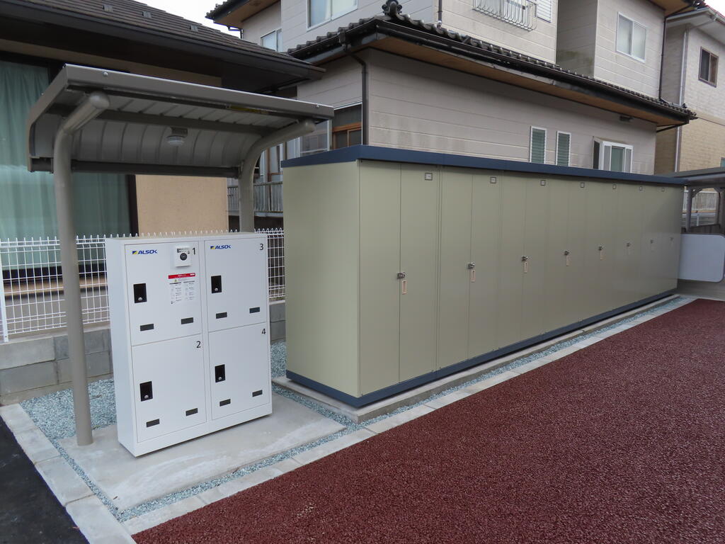 その他設備　宅配ボックス、物置