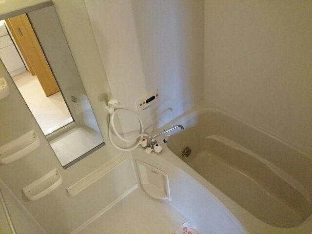 バス・シャワールーム　日々の疲れを癒すお風呂付です