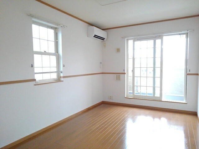 居室・リビング　★明るいリビング★